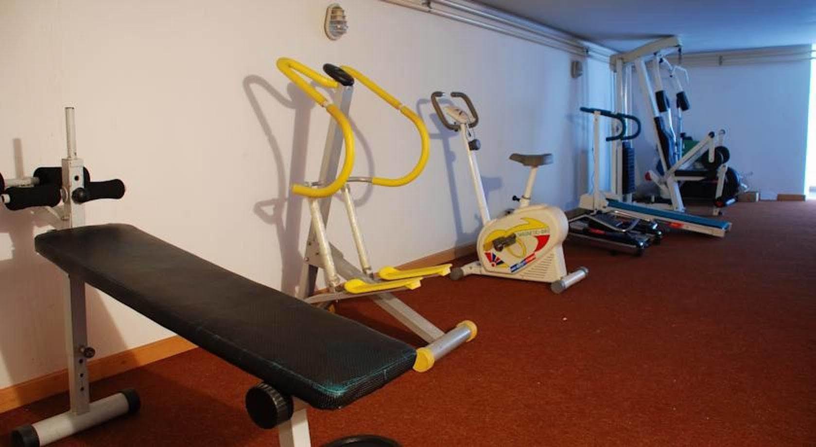 Hotel Imzit Dobrinja サラエヴォ エクステリア 写真